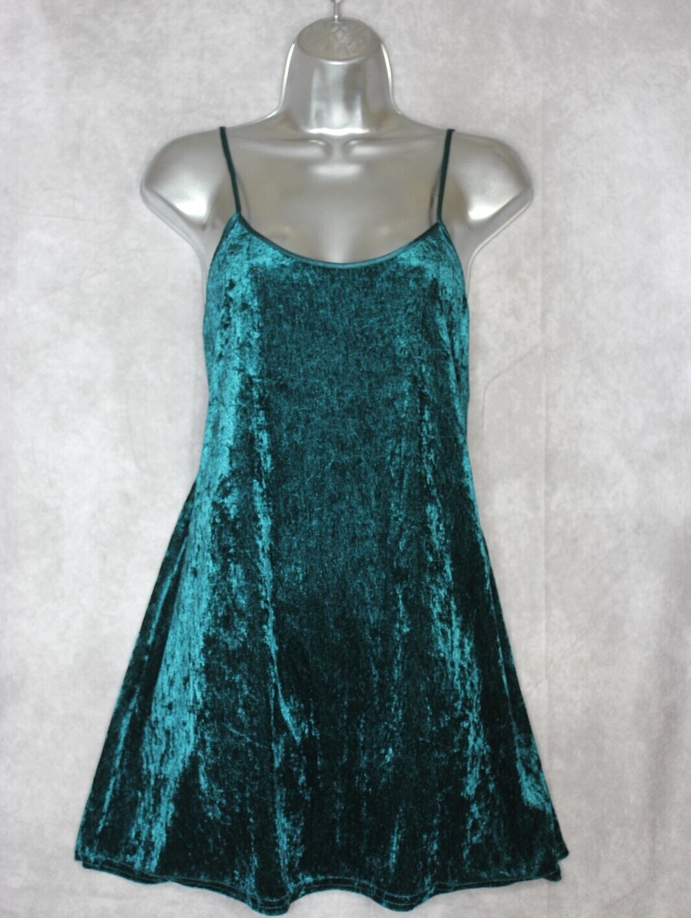 Teal Velvety Secret Treasures Nightgown Size Small